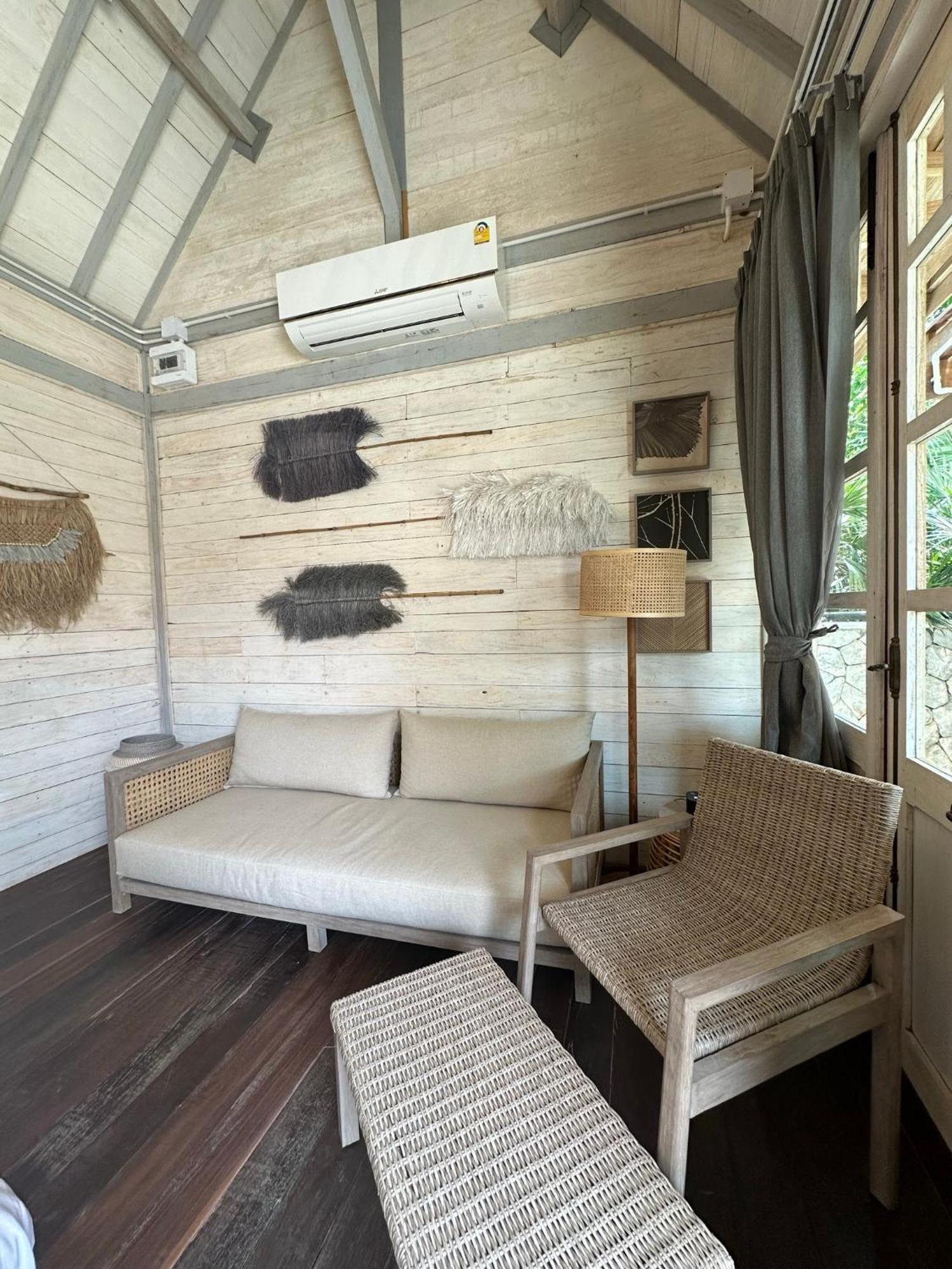 Nhà nghỉ S Hua Hin