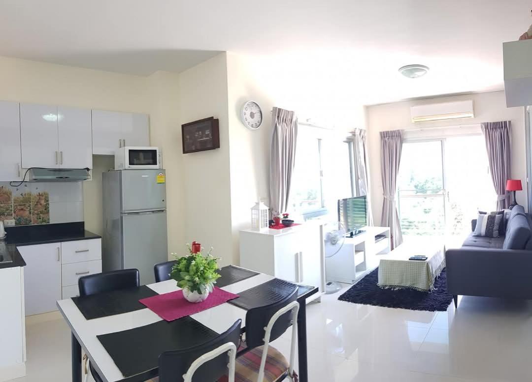 Apartment Flame Tree , Center & Close To Cozy