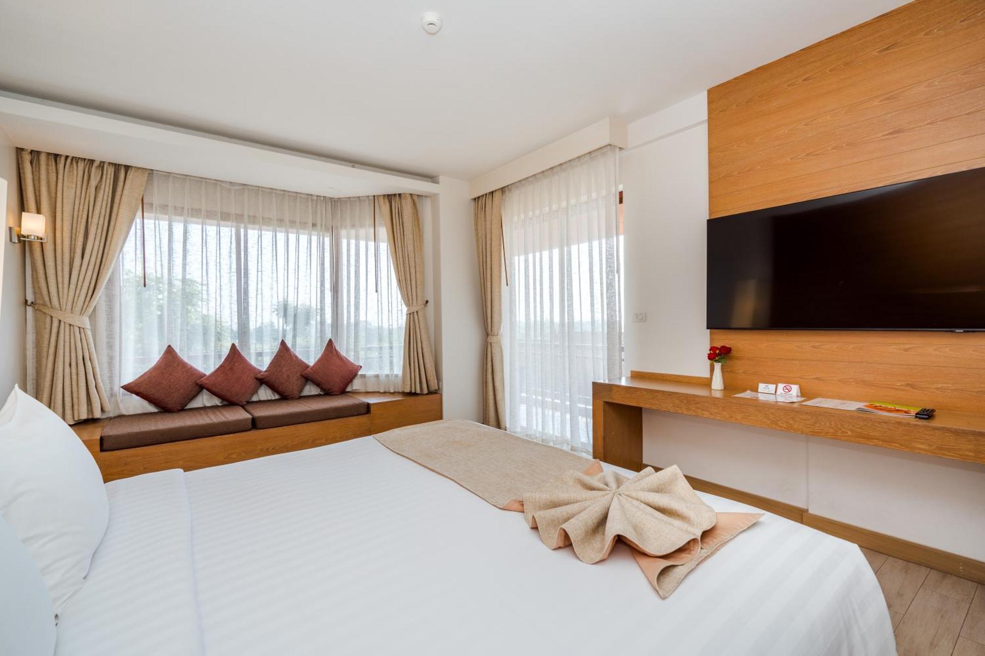Ayrest Hua Hin