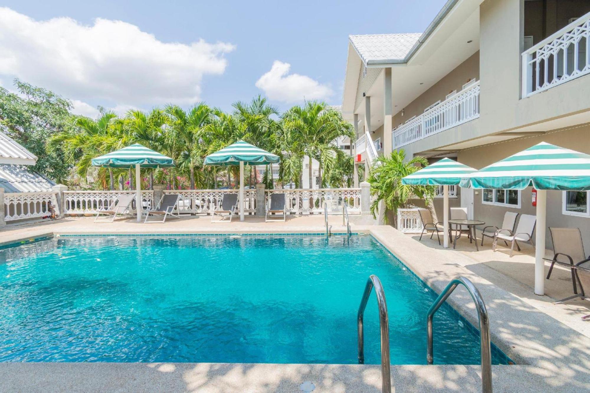 Highway Hotel 3*