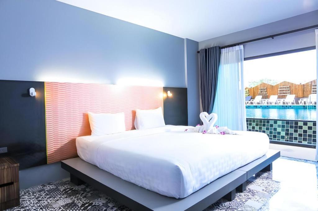 Hotel Bullkool Pool