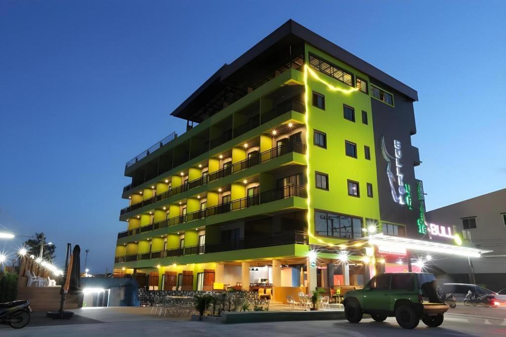 Bullkool Pool Hua Hin