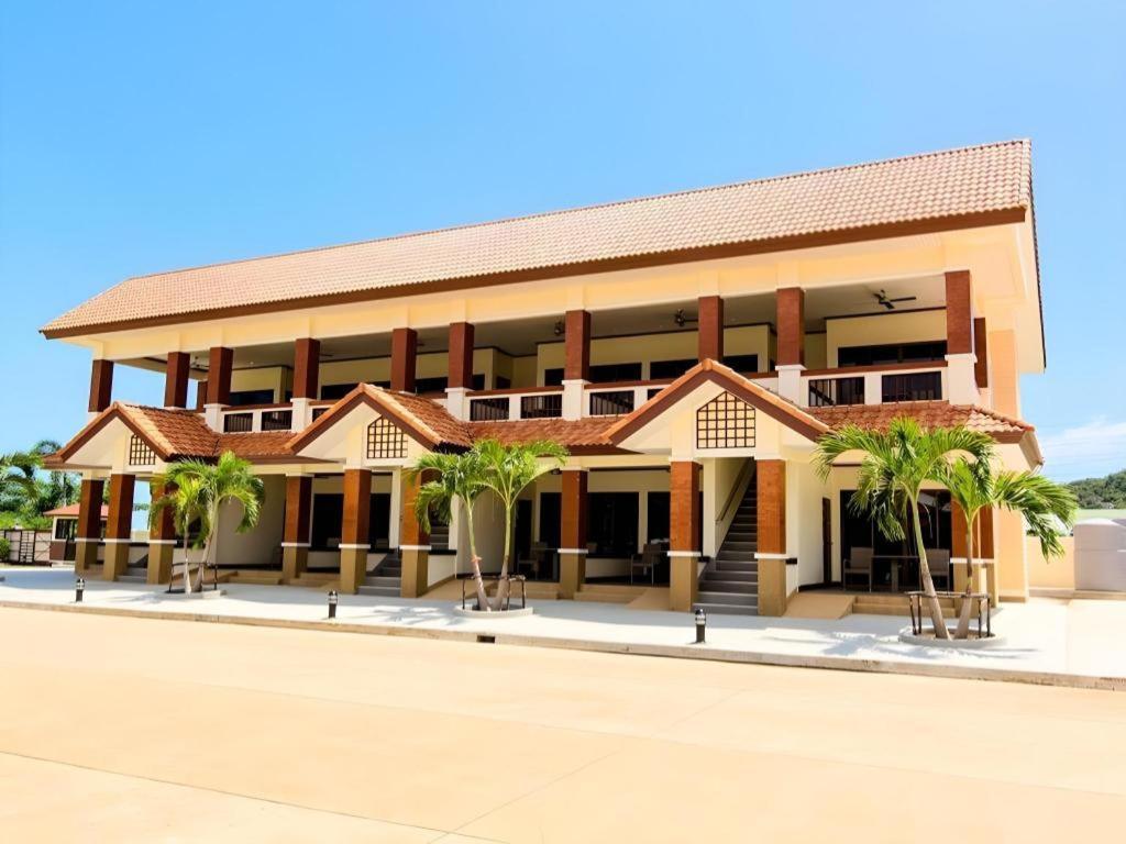 Thailand Resort Hotel 3* HHQ