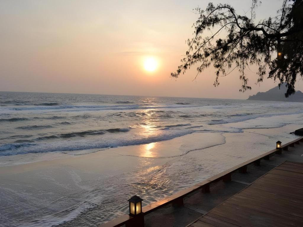 Baan Talay Dao Resort HHQ
