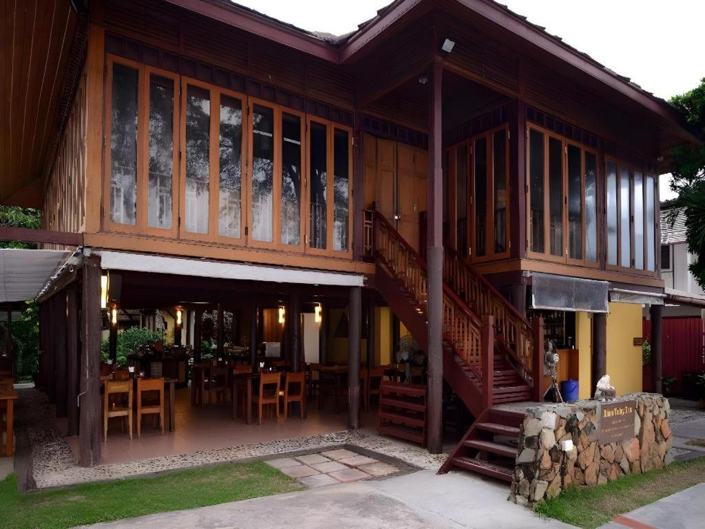 Baan Talay Dao Resort 3*