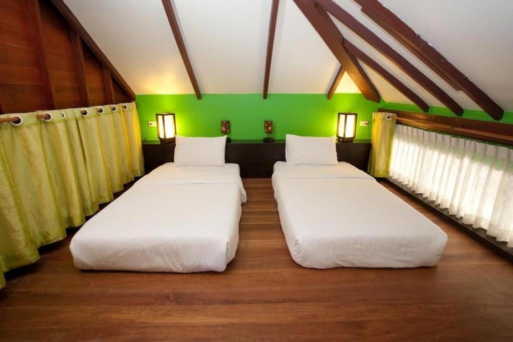 Baan Talay Dao Resort HHQ