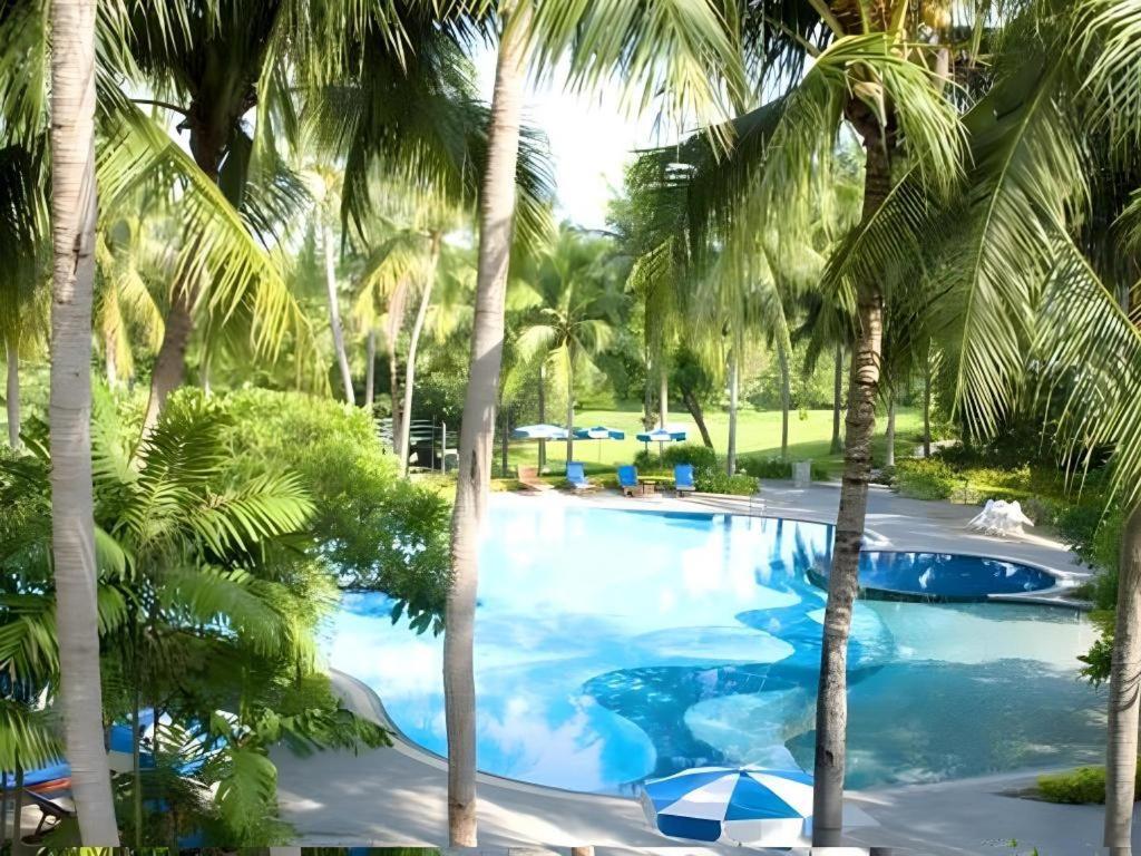 View And Golf Club Hotel 4*