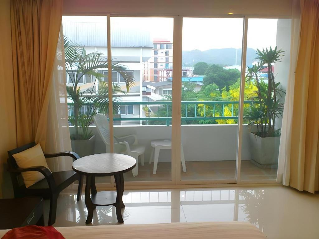 Hotel Avenue 3*
