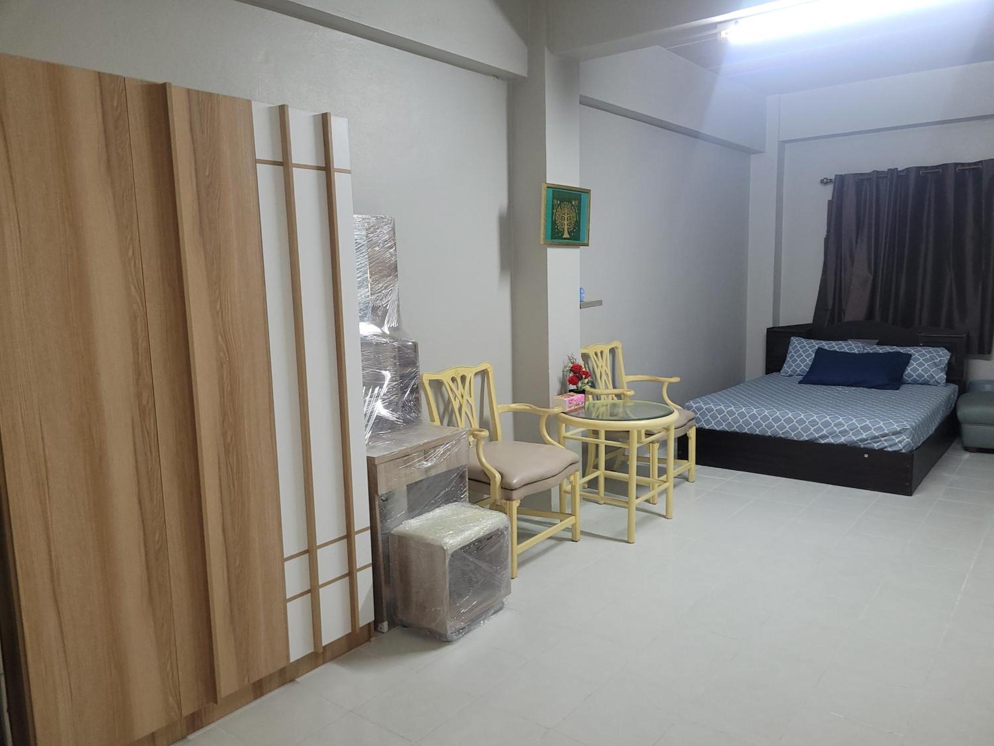 Kong Apartment Hua Hin