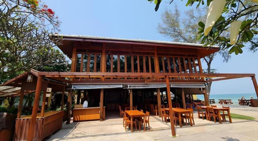 Resort Baan Talay Dao
