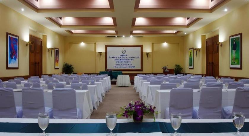 View And Golf Club Hotel Hua Hin