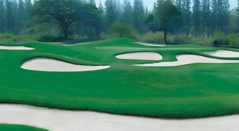 View And Golf Club Hotel 4*