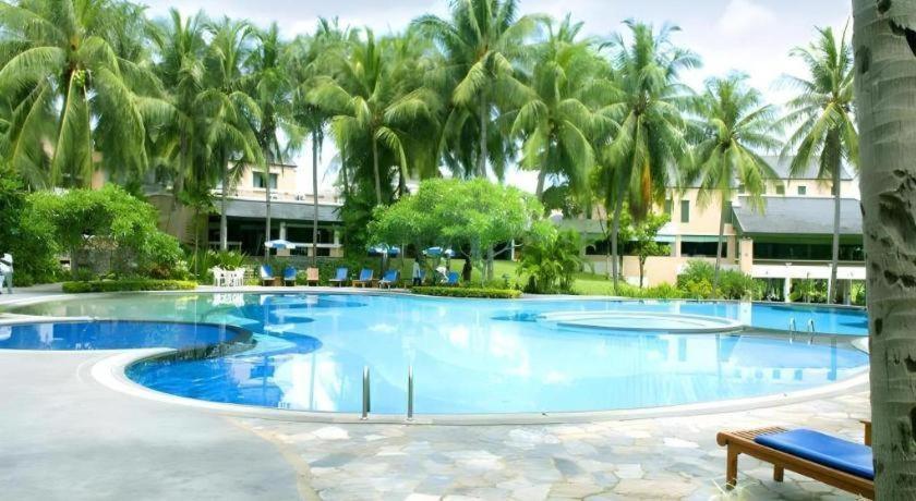 View And Golf Club Hotel