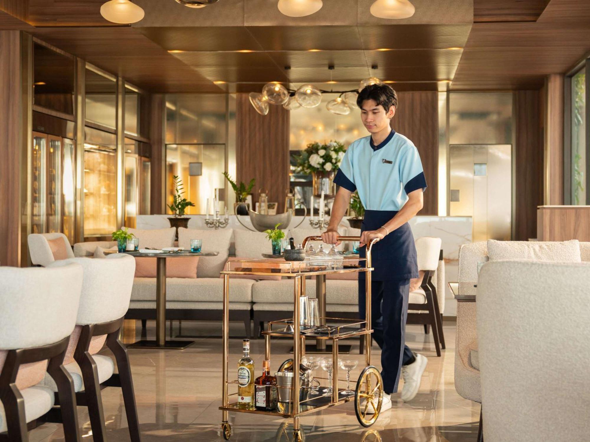 V - Mgallery Collection Hotel