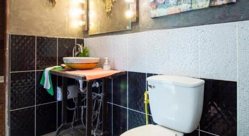 Hotel Oyo 999 Baan Pak Rom Ruen Hua Hin