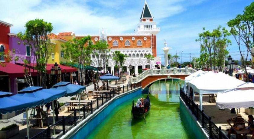 Oyo 1062 Baanrai Kongjaroen Hotel Hua Hin