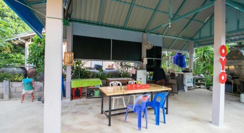 Oyo 1062 Baanrai Kongjaroen Hua Hin