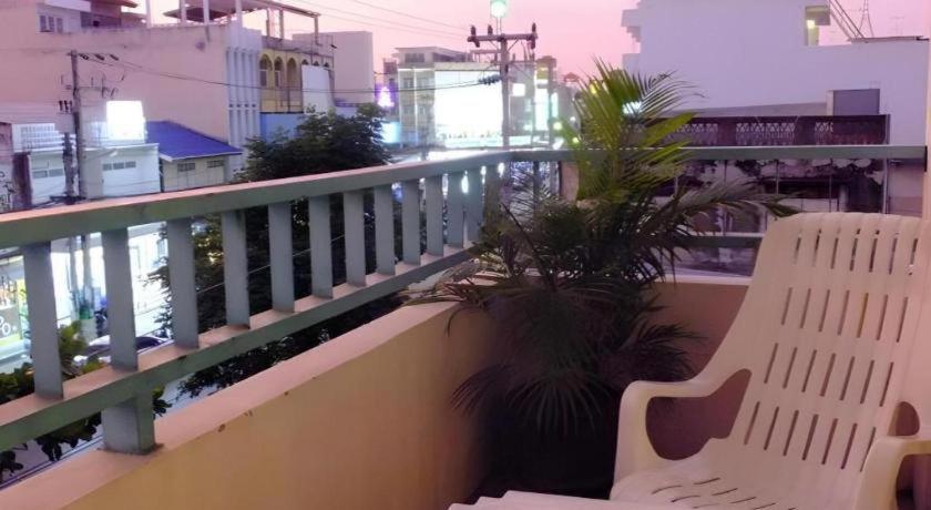 Hotel Avenue 3*