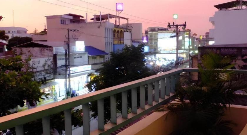 Avenue Hua Hin