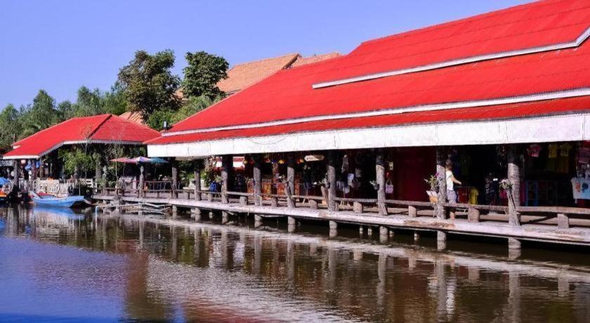 Greenfield Valley Fishing Hua Hin