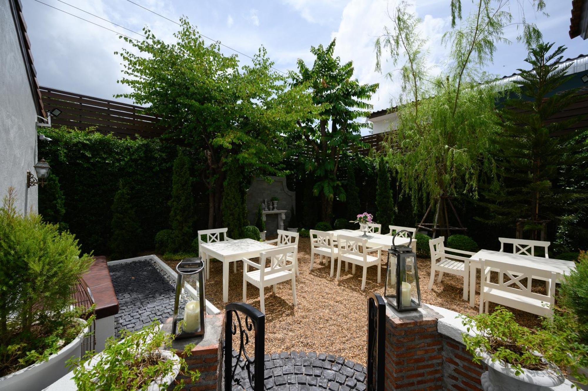 Hotel Seville 4*