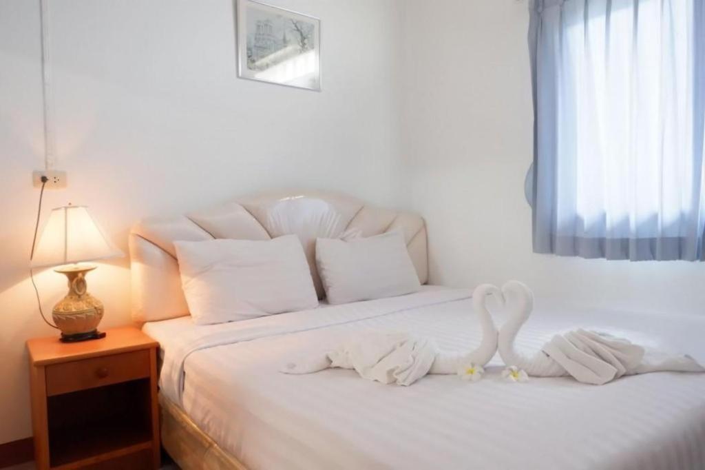 Khu nghỉ mát Seaside Khao Tao