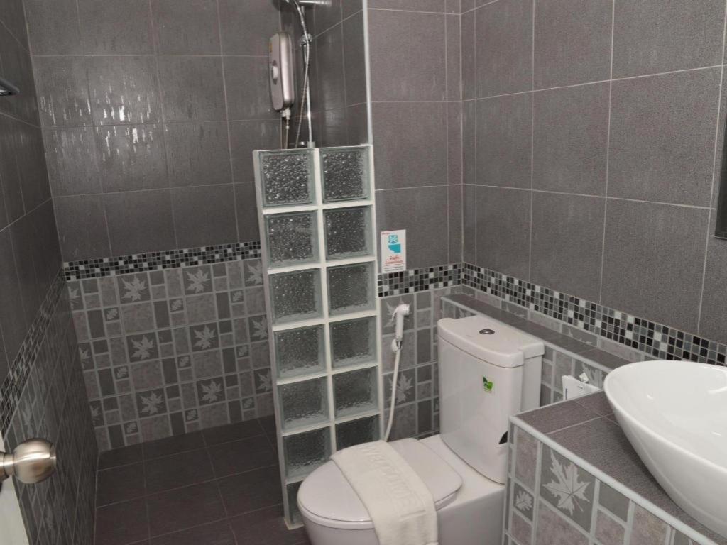 Hotel Moment House 2*