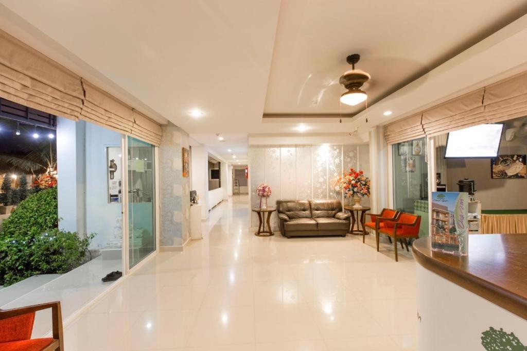 Evergreen Cha-am Hotel 3*