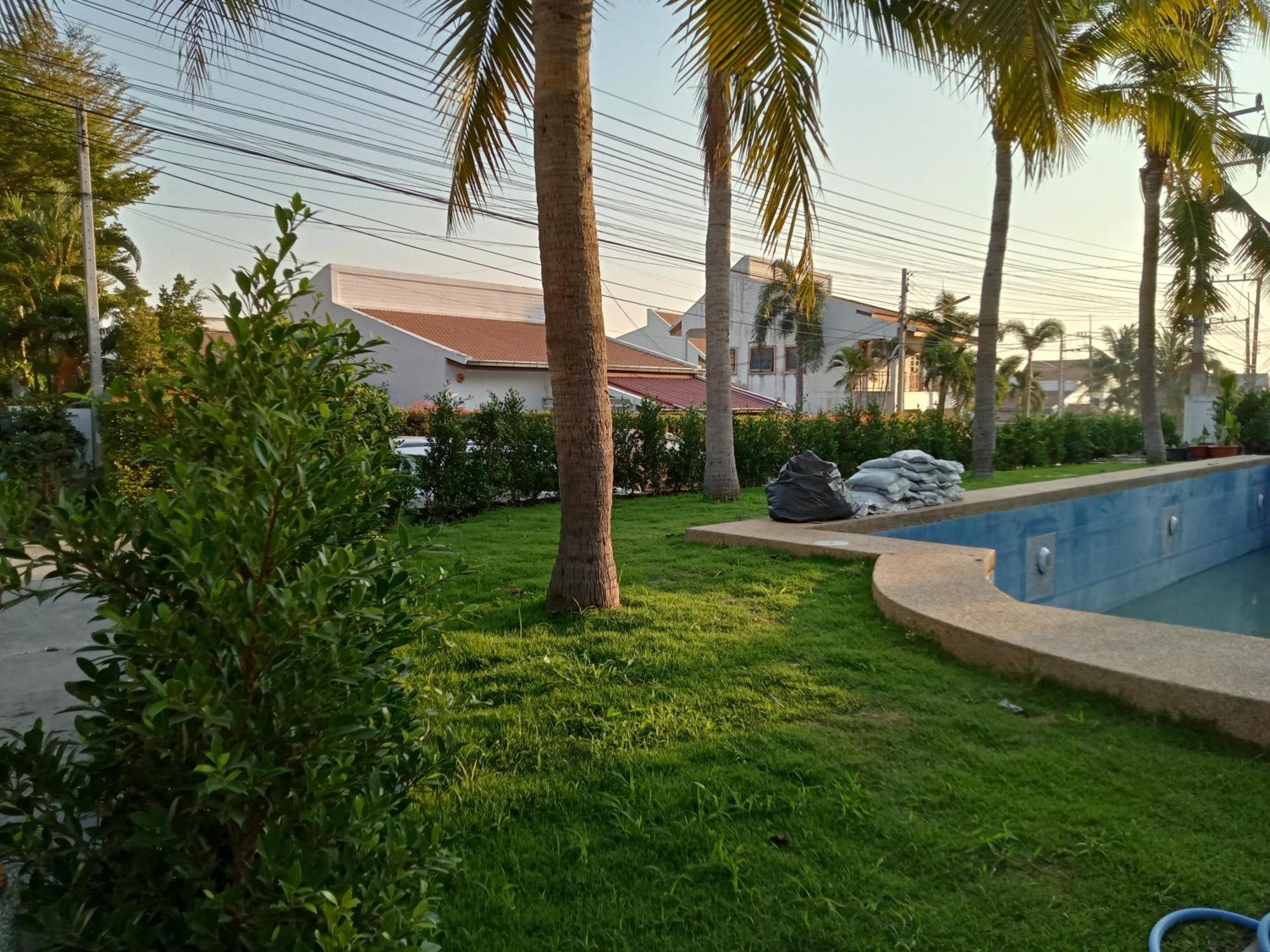 Khao Noi Village Pool *