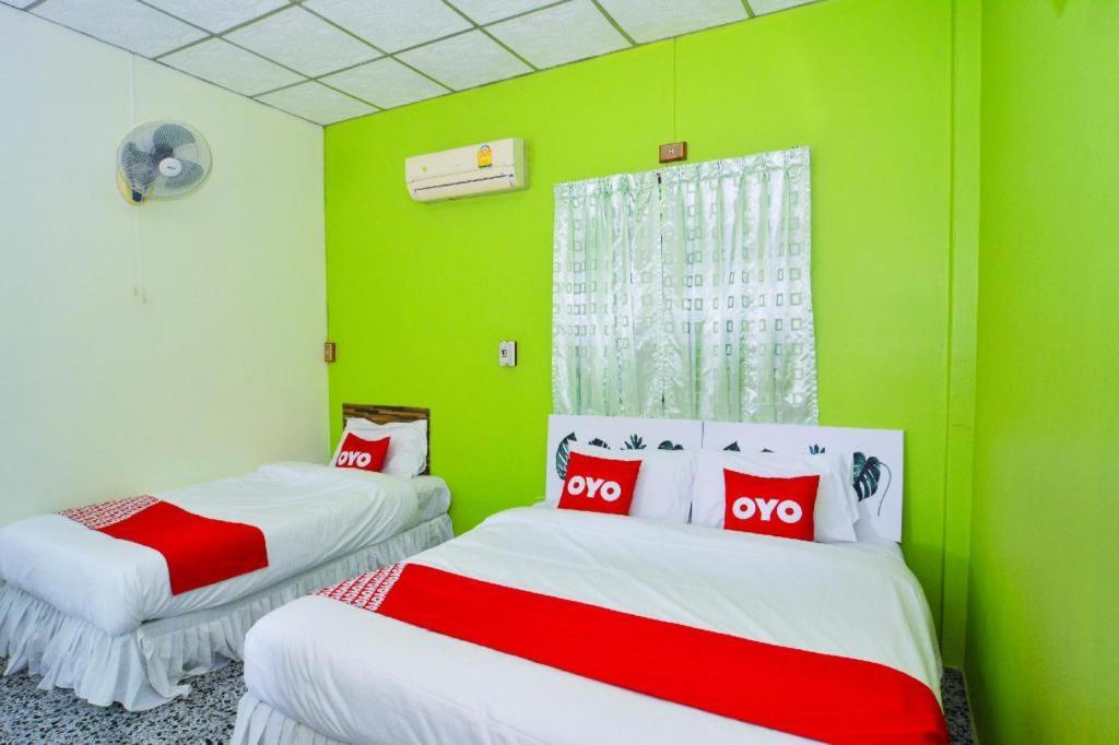 Oyo 499 Pattaraporn Hotel 3*