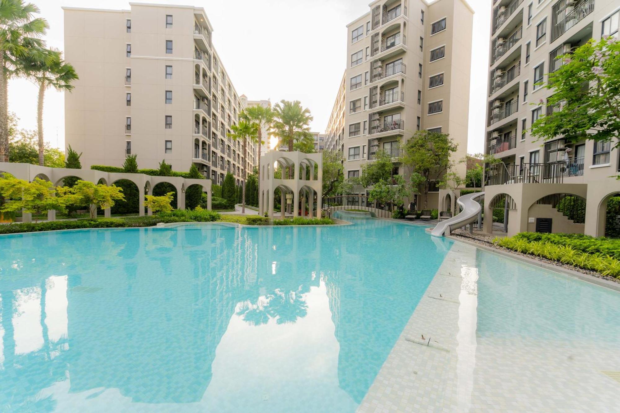 Great Sea View One Bed Condo, La Casita, Hua Hin. Apartment