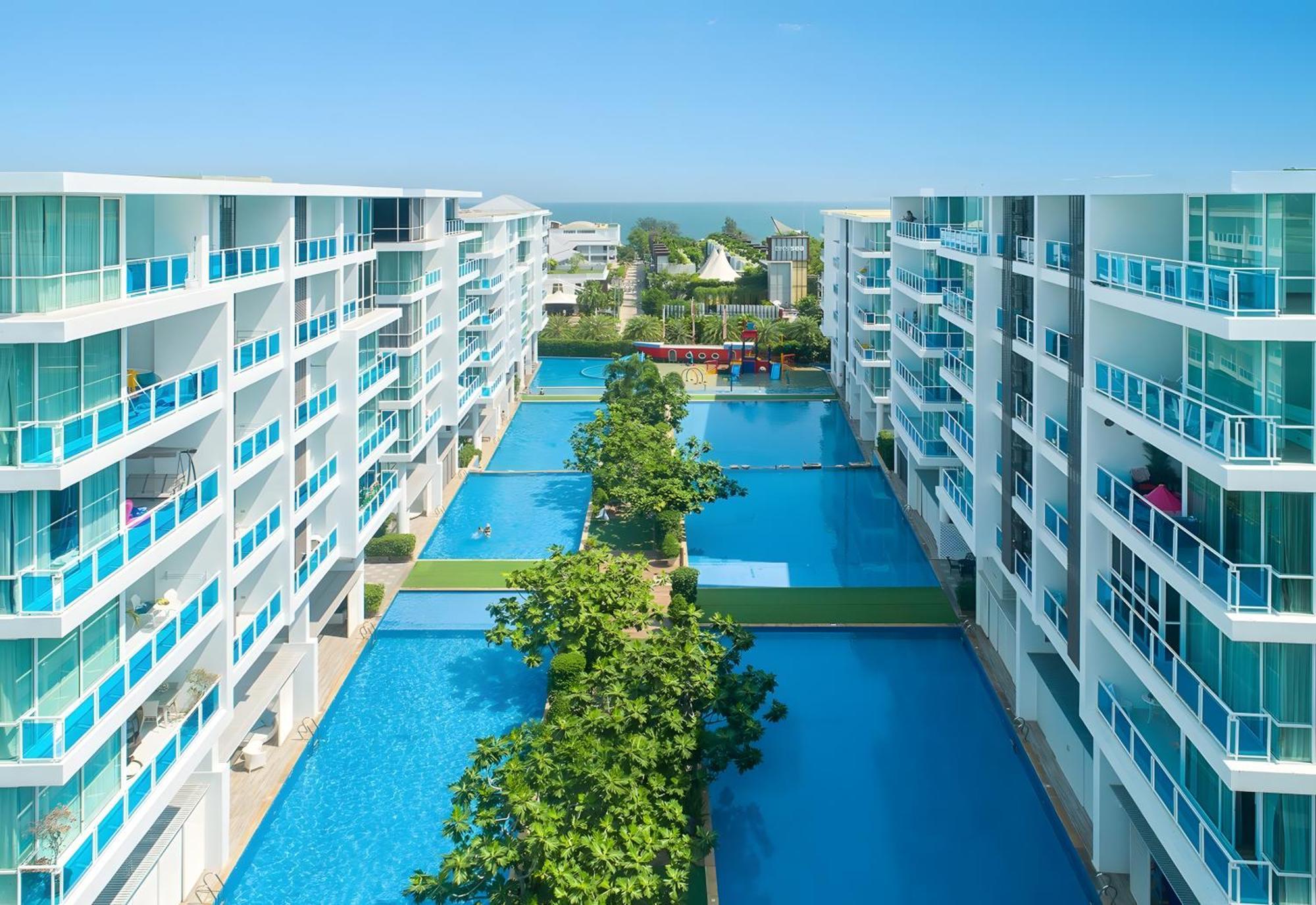My - Floor, 104m2, Terrace, 8 Pools, 5 Min & Cicada Hua Hin
