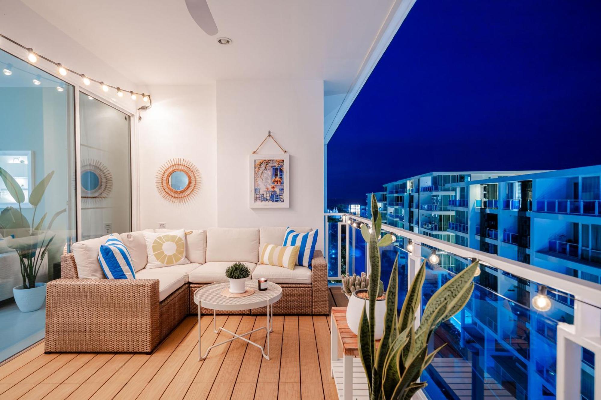 Apartment My - Floor, 104m2, Terrace, 8 Pools, 5 Min & Cicada Hua Hin