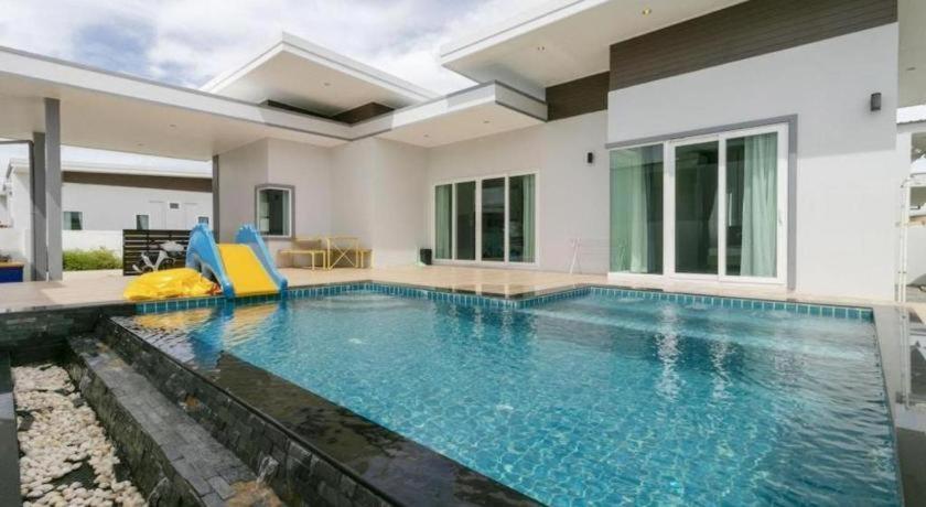 Capital O 1009 Leleaf Valley Pool 3* Hua Hin