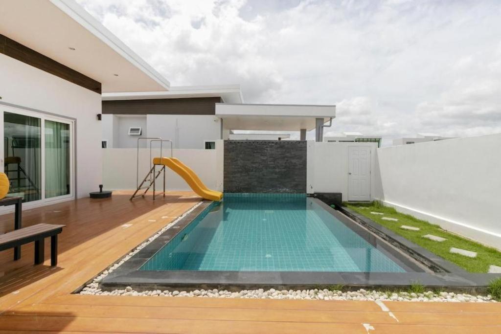 Hotel Capital O 1009 Leleaf Valley Pool Hua Hin