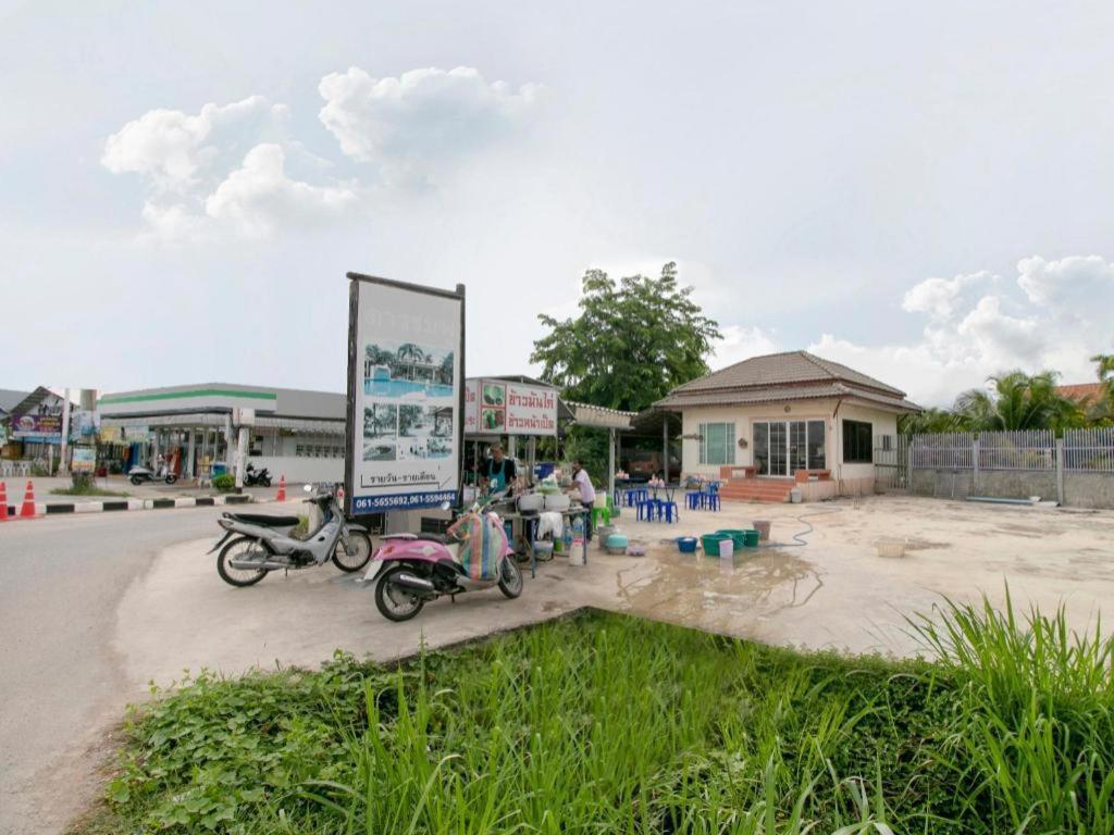 Hotel Capital O961 Baan Dow Chompoo Hua Hin