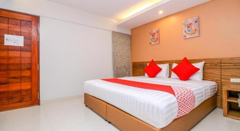 Hotel Oyo 121 Good View 2*