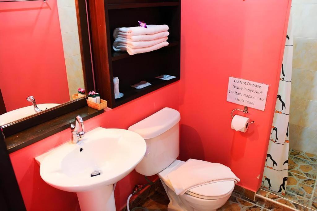 Khách sạn Rungaran De Challet Hua Hin