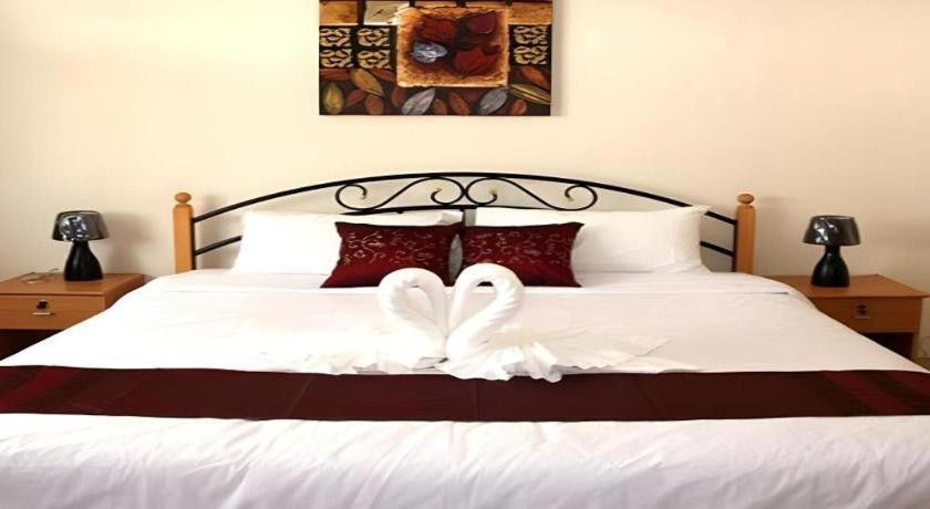 Paisiri Hotel 2*