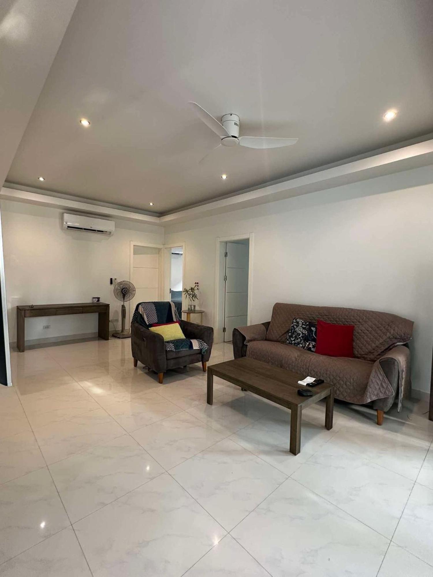 Beautiful 3 Bed Private Pool In Villa *