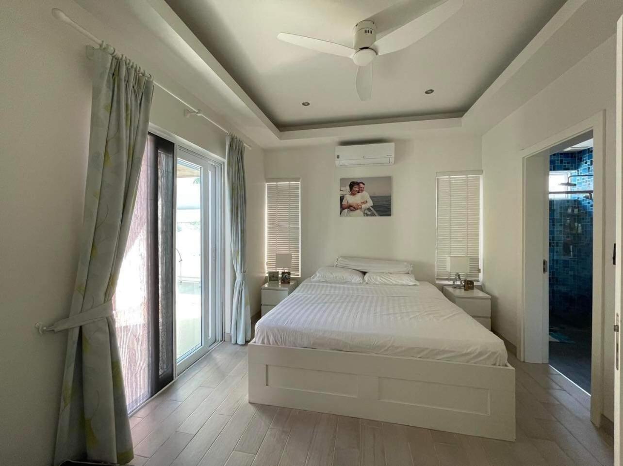 Beautiful 3 Bed Private Pool In