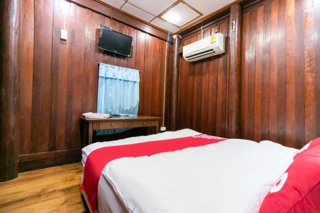 Hotel Oyo 1062 Baanrai Kongjaroen
