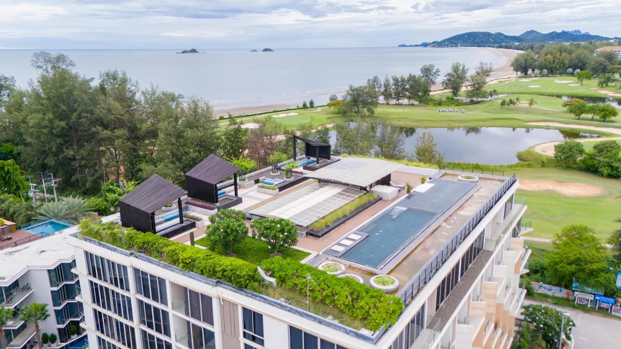 Beachside Chic Coastal Hideaway With Pool, Gym & View Hua Hin