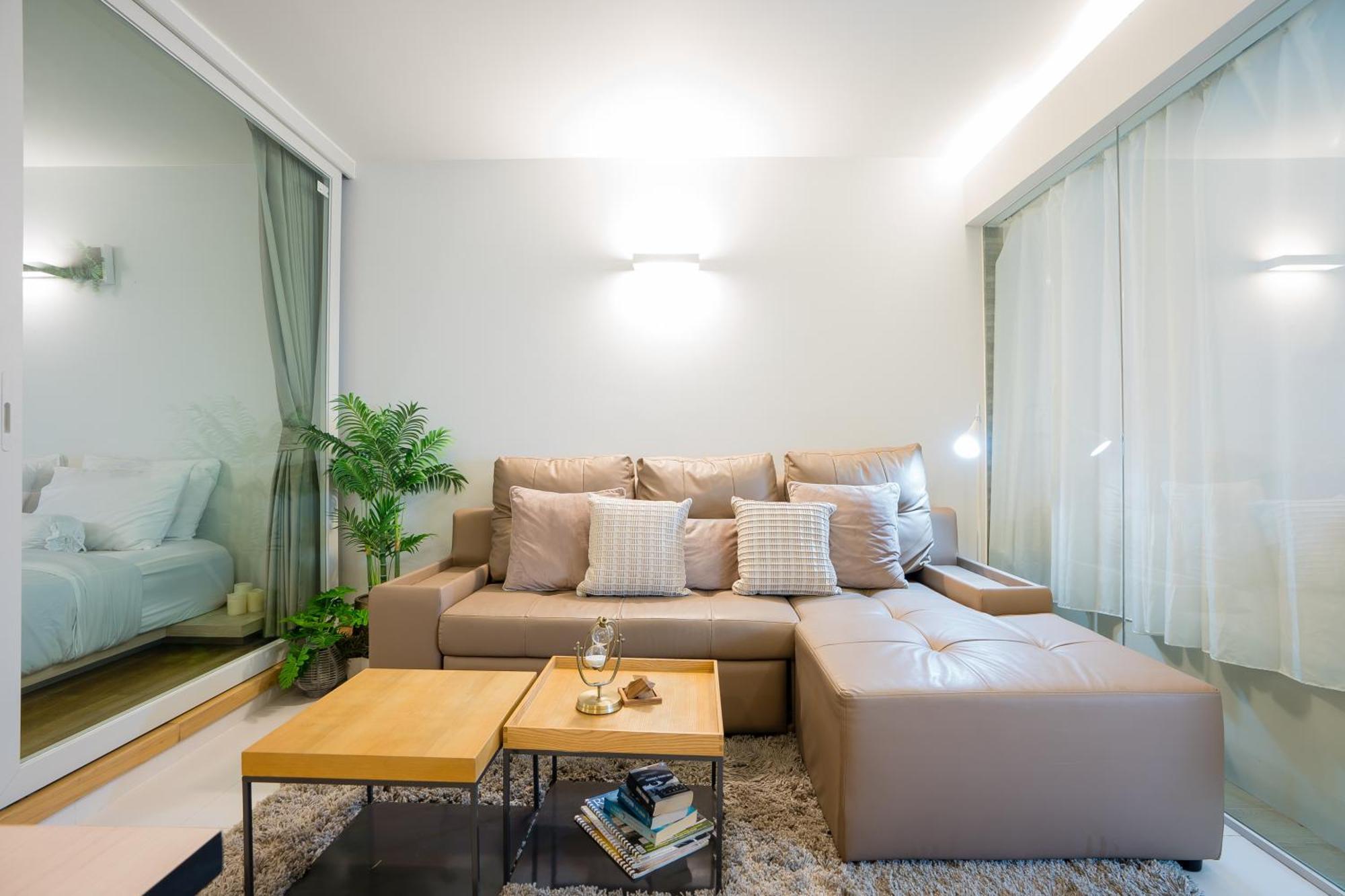 Apartment Beachside Chic Coastal Hideaway With Pool, Gym & View *