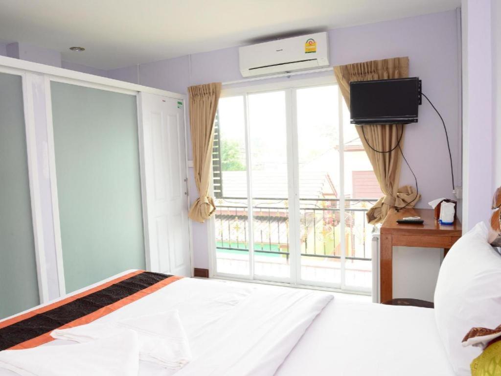 Baan Taklom Chomtalay Hotel Hua Hin
