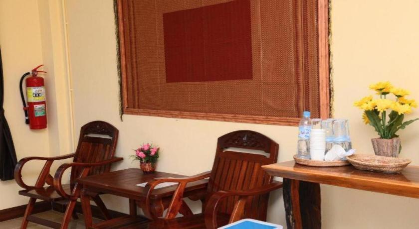 Hotel Baan Taklom Chomtalay