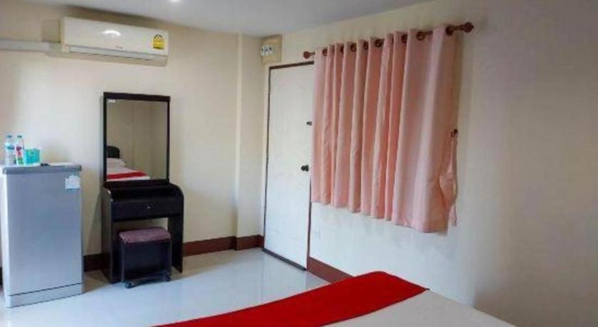 Hotel Supattranai 3*