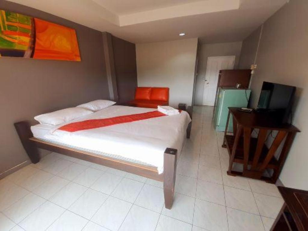 Oyo 884 Baan Sang Chan Cha-am Hotel Hua Hin