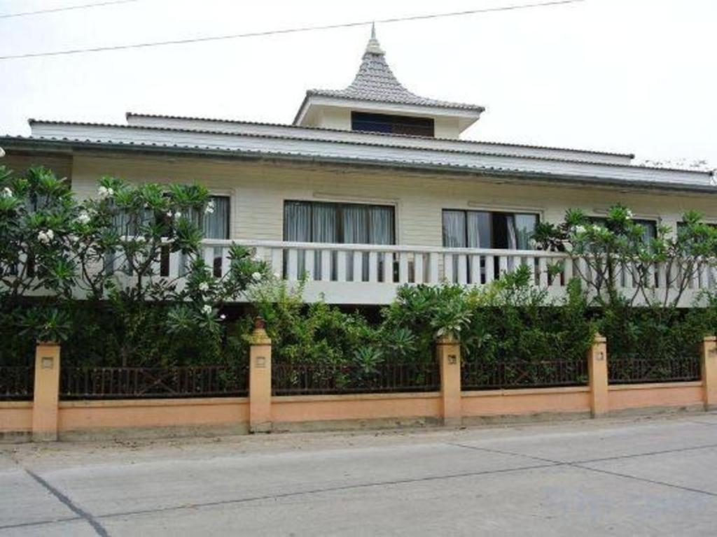 Hotel Oyo 884 Baan Sang Chan Cha-am
