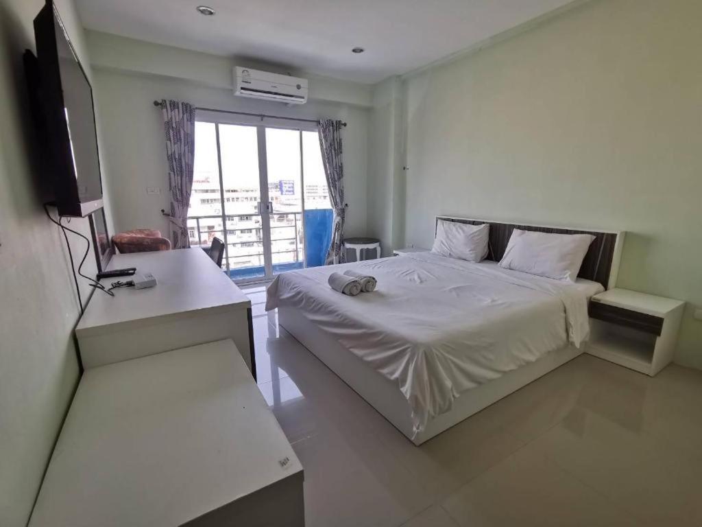 Hotel Chevasai Hua Hin